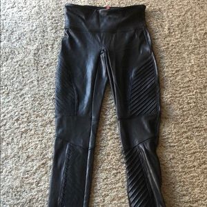 Spanx Faux Leather Moto Leggings size small